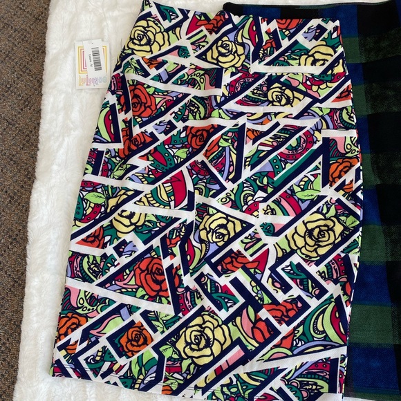 Bundle of LuLaRoe Cassie skirts. 4 total. New with tags from my own closet - Picture 2 of 6